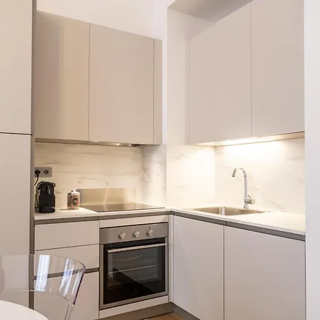 Eve Collection - Center