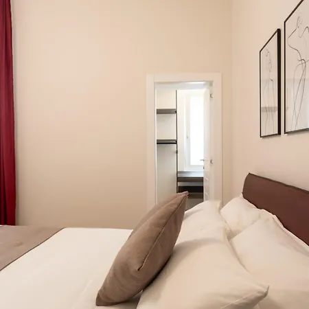 Eve Collection - Center Apartman