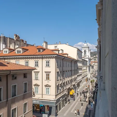 Διαμέρισμα Eve Collection - Center Τεργέστη